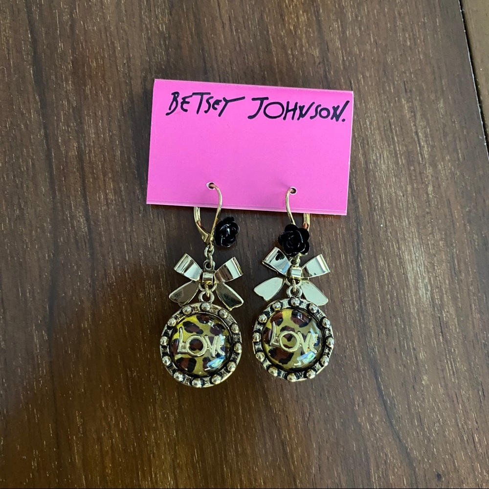 Betsey Johnson Leopard, Black & Gold Love Earrings
